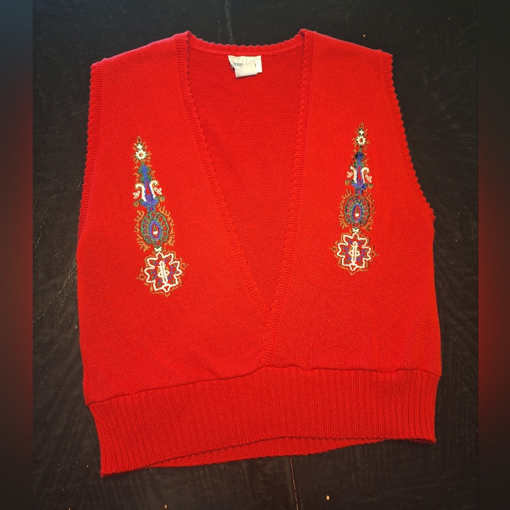 vintage Leslie Fay red sleeveless sweater embroidered vest size 10 - Picture 1 of 6